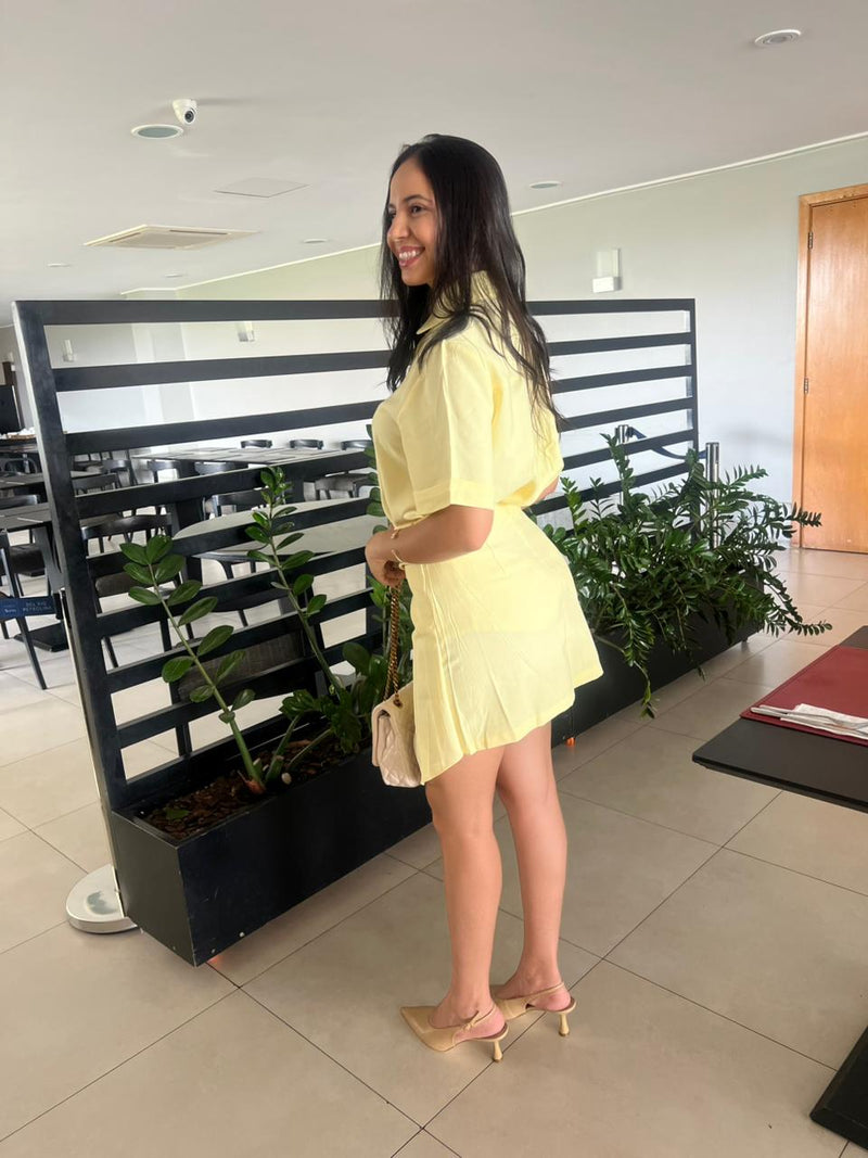 CONJUNTO AMARELO BLUSA + SAIA – M