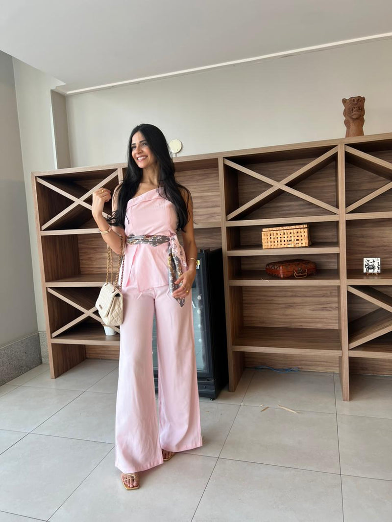 CONJUNTO ROSA BEBÊ (BLUSA + CALÇA E CINTO) M