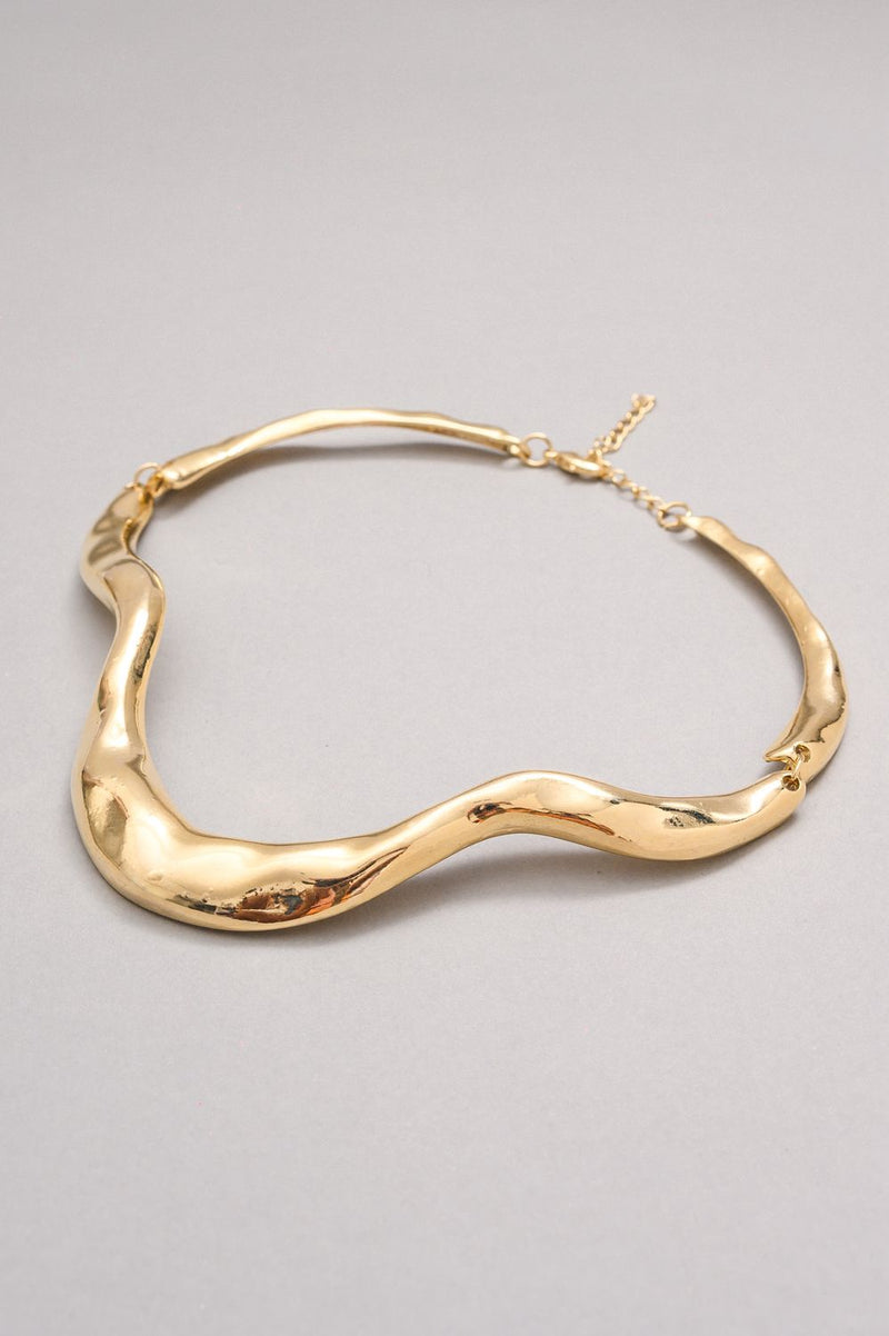 CHOKER MORDERNA COM BANHO EM OURO