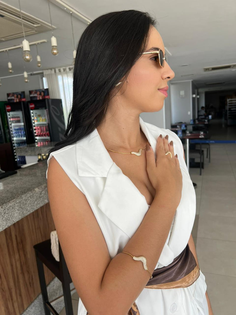 CHOKER EM ARO ONDA CRAVEJADA